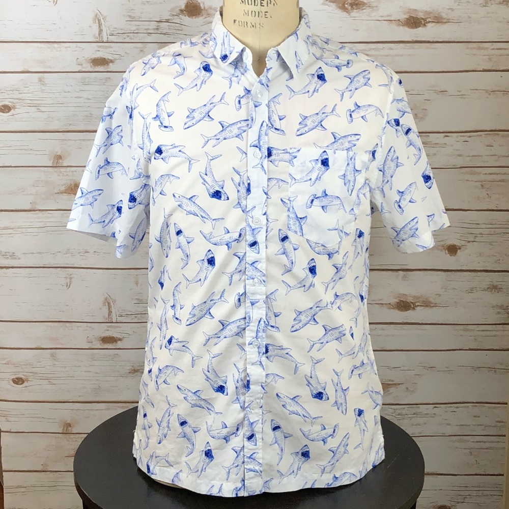 NWT Shark Print button down. Forever 21